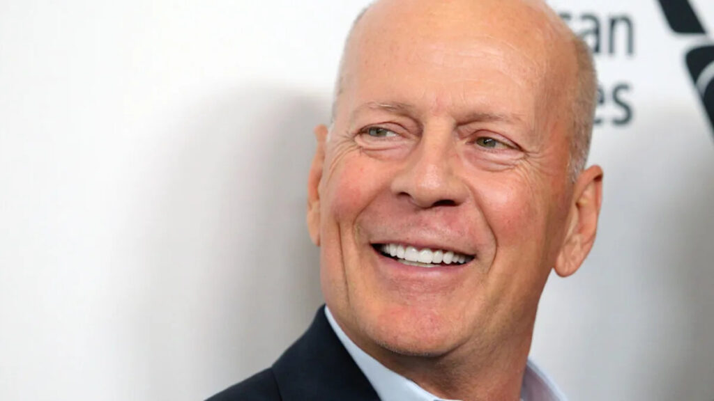 Fans Upset Over New Bruce Willis Photos Amid His Ongoing Health Issues Yahoo lifestyle home