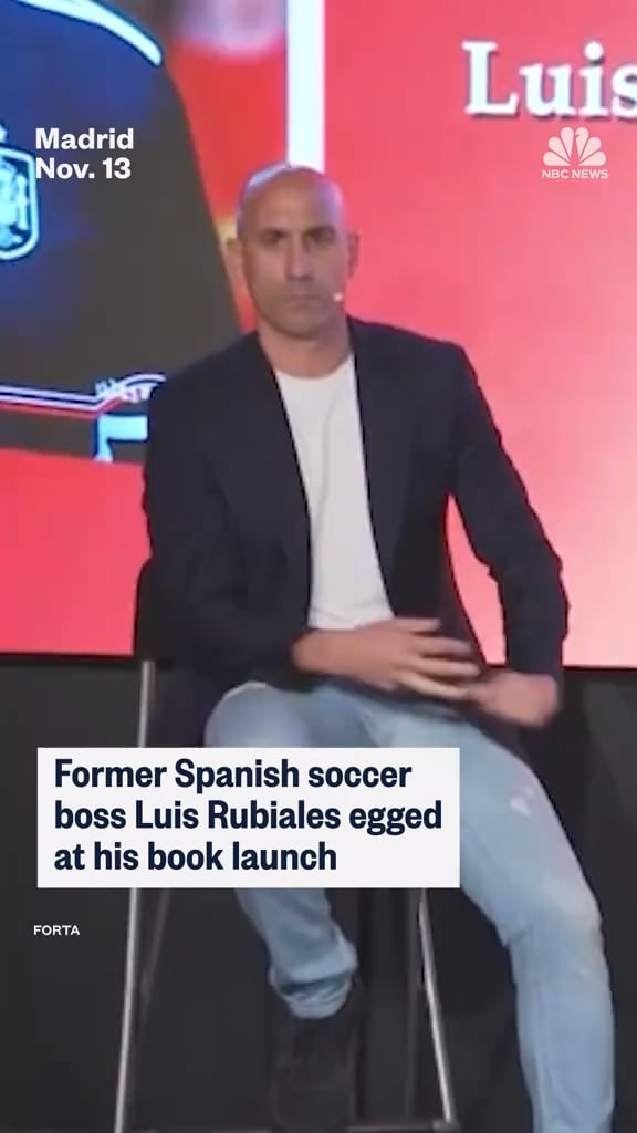 Luis Rubiales, former Spanish FA exec who resigned after sexually assaulting player Jennifer Hermoso following Spain’s victory at the 2023 Women’s World Cup, was egged at his book presentation
