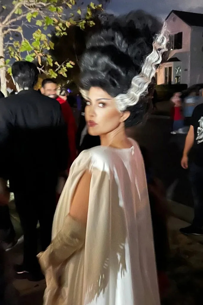<p>Kourtney Kardashian</p>
