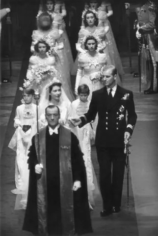 Bert Hardy/Picture Post/Getty Queen Elizabeth and Prince Philip