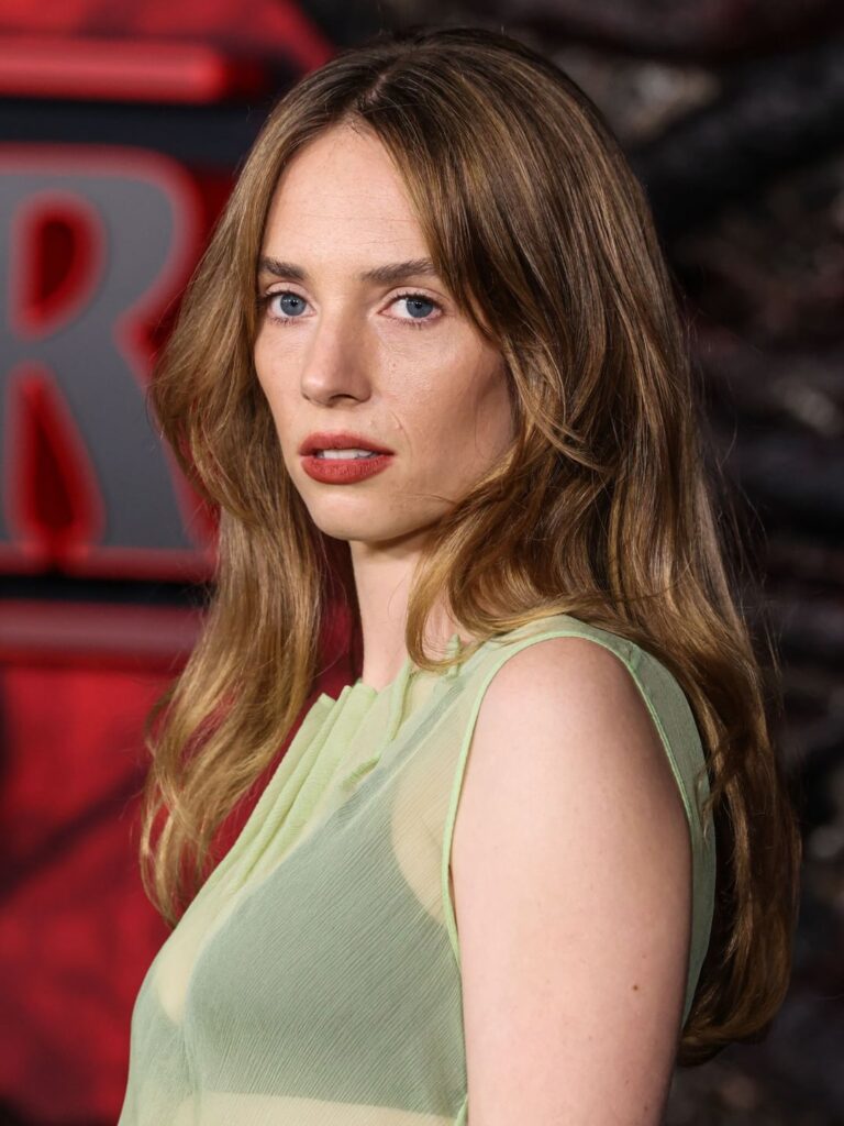 Maya Hawke, Stranger Things 5 premiere, Nov 2025
