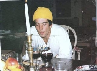 Happy birthday JFK Jr 🎂, who would’ve turned 65 today