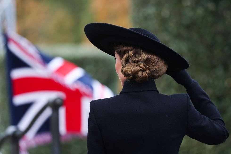 The Princess Of Wales Leads Armistice Day Service Of Remembrance alrewas, staffordshire november 11: catherine, princess of wales salutes the union jack during the armistice day service of remembrance on the armed forces memorial at the national memorial arboretum on november 11, 2025 in alrewas, staffordshire. this year marks the 80th anniversary of the end of the second world war. (photo by chris jackson/getty images)
