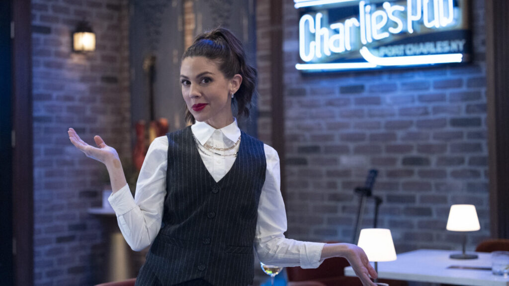 Kate Mansi -