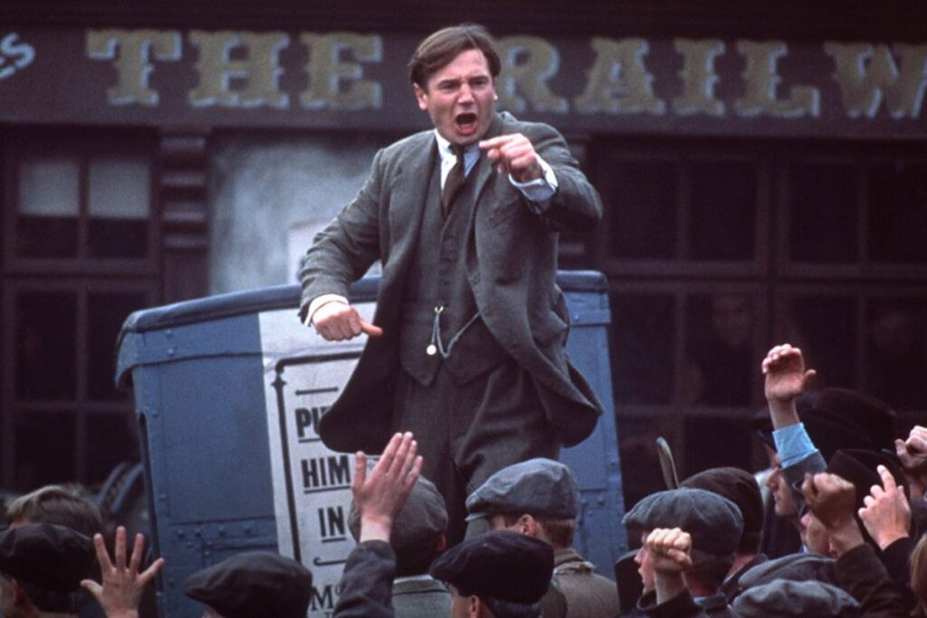 Liam Neeson reveals his four favorite films, and one of them is also in his own filmography Liam Neeson reveals his four favorite films, and one of them is also in his own filmography