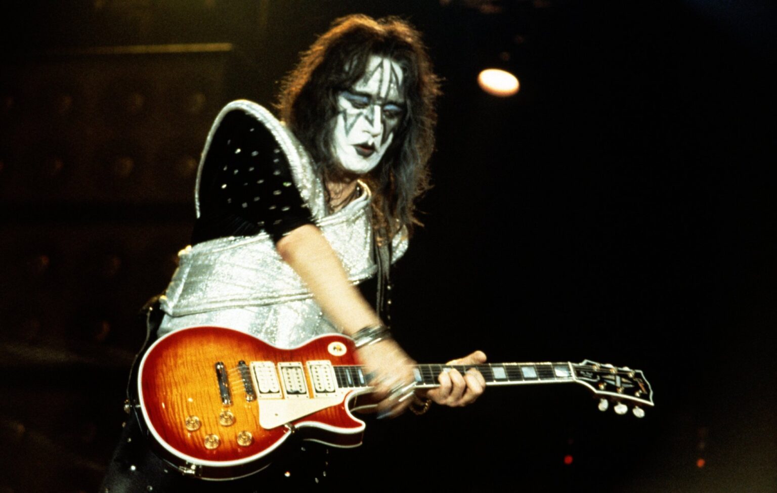 Watch KISS perform candlelit tribute to Ace Frehley at first "unmasked" show
