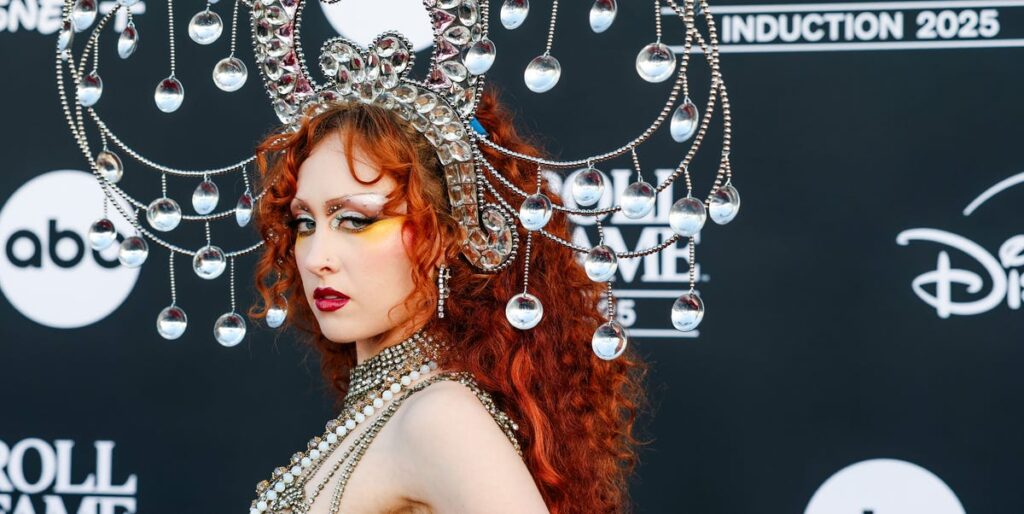 Chappell Roan Recreates Cyndi Lauper’s ‘True Colors’ Look