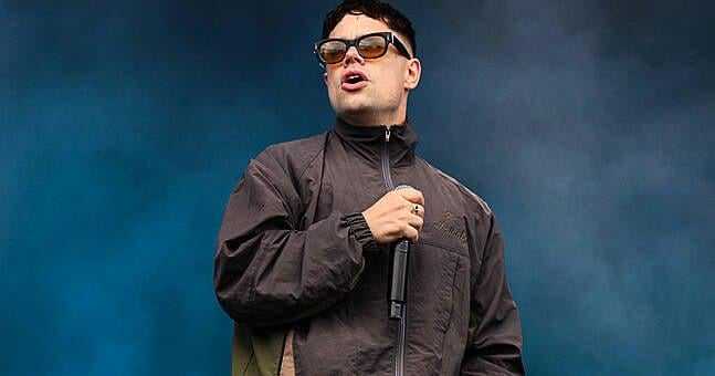 Kneecap’s Móglaí Bap to run 10K in each city of KNEECAP tour to raise funds for Palestine