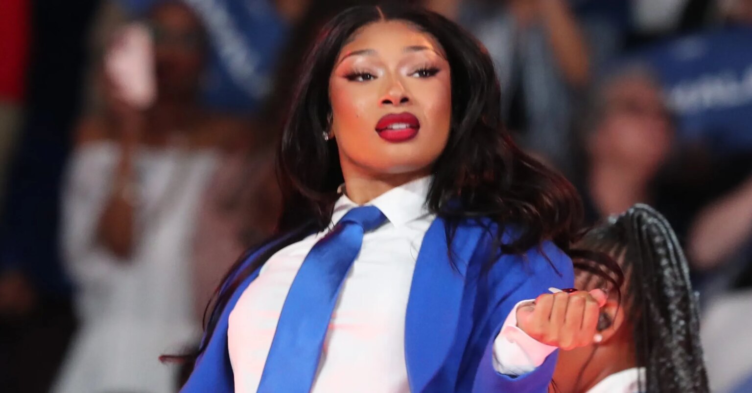 Megan Thee Stallion Reveals Heartbreaking Reason For Rejecting “Call of Duty” Deal That Went To Nicki Minaj Megan Thee Stallion Reveals Heartbreaking Reason For Rejecting "Call of Duty" Deal That Went To Nicki Minaj