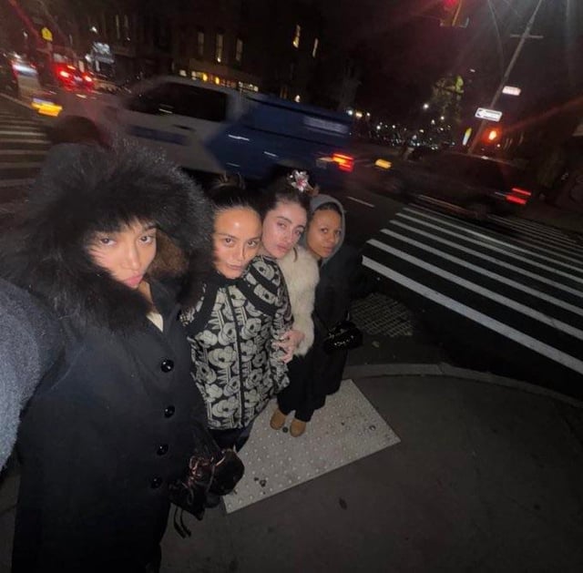 Amandla Stenberg, Chase Sui Wonders, Rachel Sennott, and Myha’la of ‘BODIES BODIES BODIES’ reunite