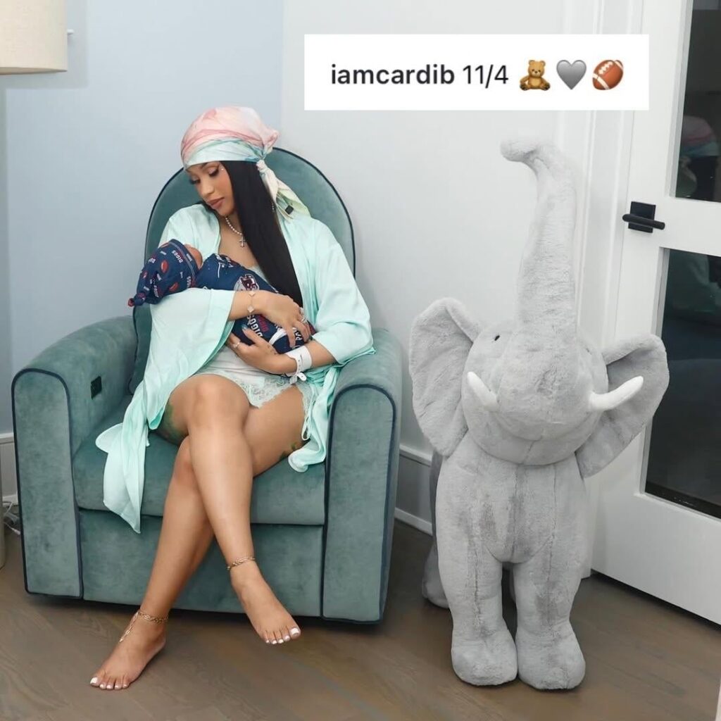 Cardi B shares the first pictures of her newborn baby boy with boyfriend Stefon Diggs: “11/4 🧸🩶🏈”