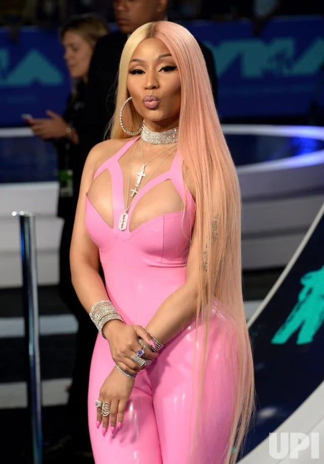Nicki minaj VMAS 2017