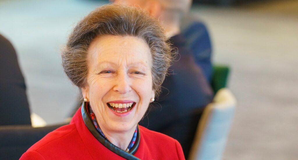 Princess Anne Trades Brooch for Chic Navy Scarf Princess Anne Trades Brooch for Chic Navy Scarf