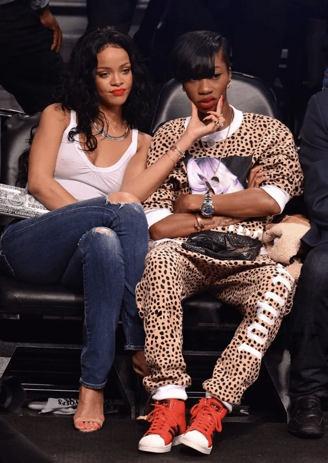 An appreciation post for Rihanna and Melissa Forde's 20+ years of friendship (they've been friends since they were 14).