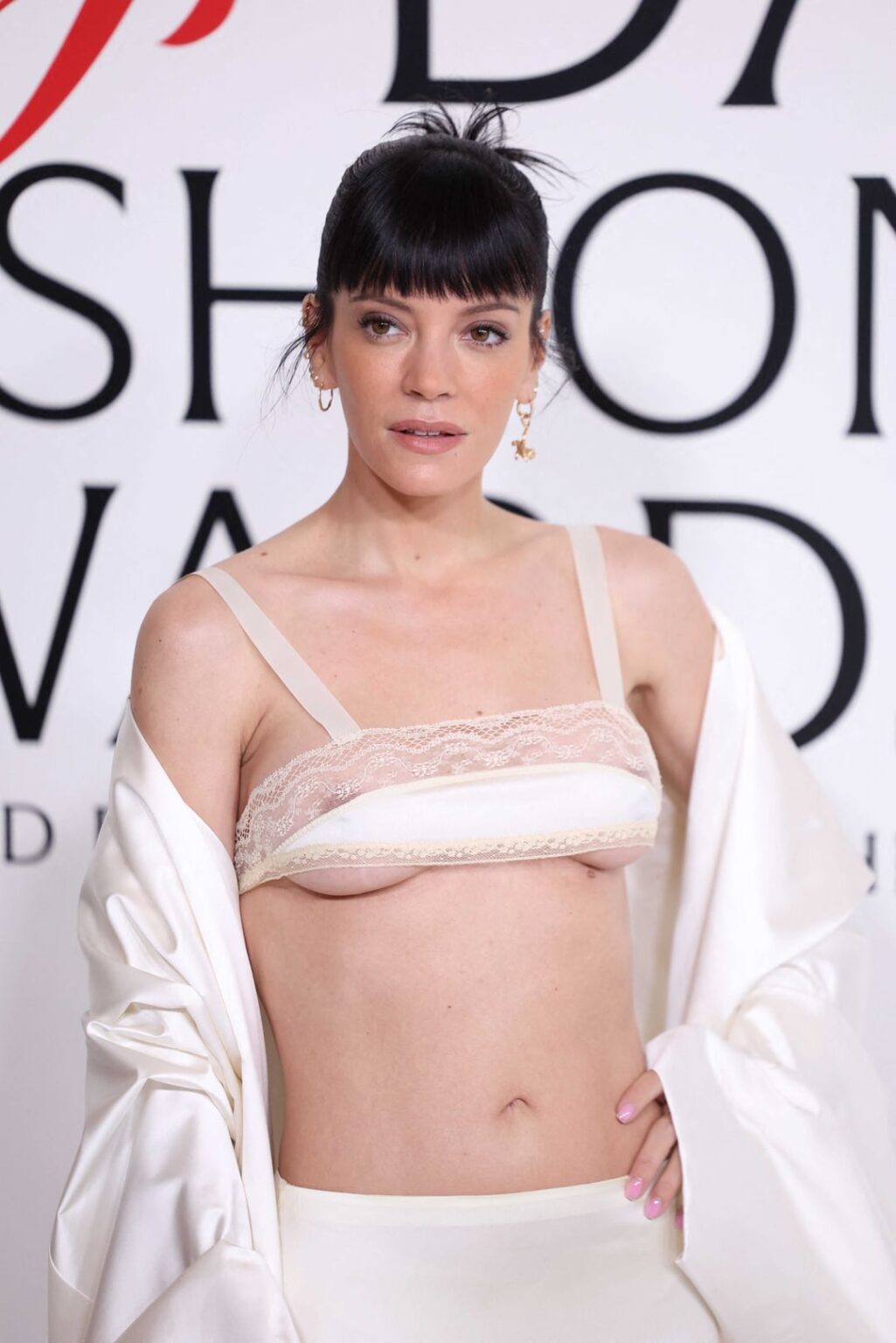 Lily Allen at the 2025 CFDA Awards in New York City (3/11/2025)