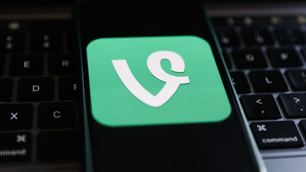 Vine is making a comeback as diVine, backed by former Twitter CEO Jack Dorsey. The new app will feature over 10,000 classic archived vines and will prohibit AI-generated content