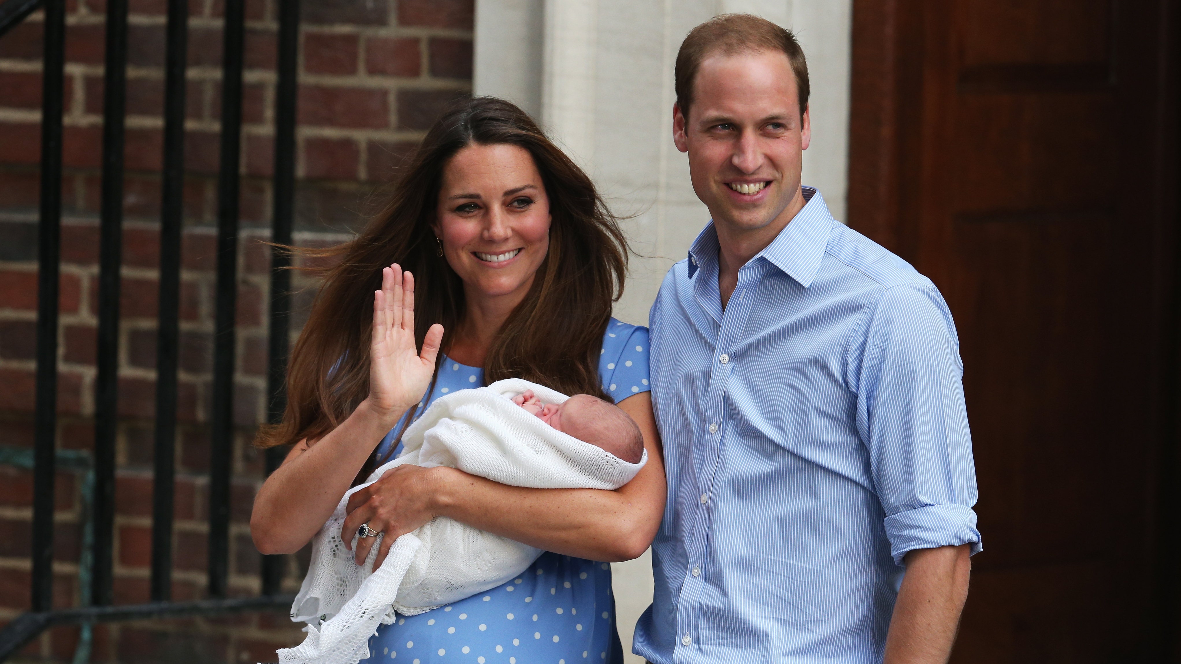 Prince William and Catherine, Princess of Wales, depart The Lindo Wing with their newborn son Prince George at St Mary's Hospital on July 23, 2013