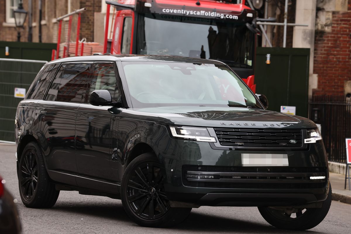 A Range Rover believed to have Andrew Mountbatten-Windsor in the back arrives at the Christening Of Athena Mapelli Mozzi at Chapel Royal, St James' Palace 