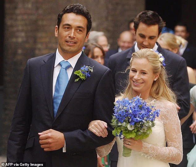 Lady Davina married M¿ori carpenter and sheep-rearer Gary Lewis in a low-key ceremony at Kensington Palace's private chapel in 2004
