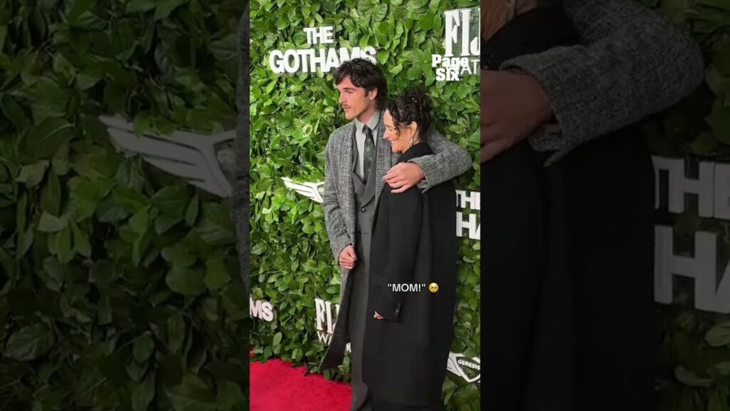 "MOM!!!" Jacob Elordi brought his mom to The Gothams in NYC 🥹 #shorts