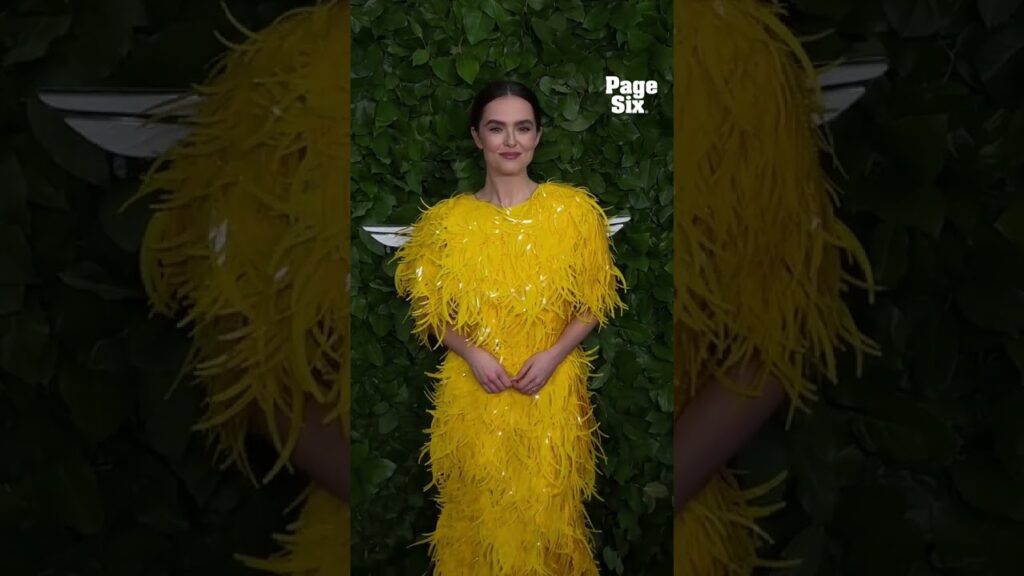 Zoey Deutch brought some color to The Gothams carpet in NYC 💛 #shorts