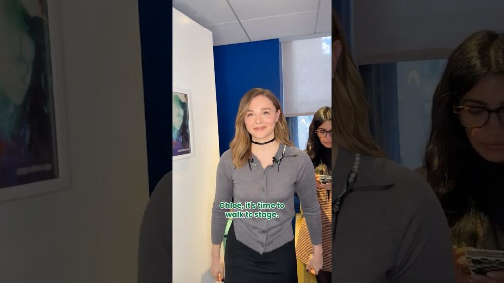 Chloë Grace Moretz behind-the-scenes at The Kelly Clarkson Show! Chloë Grace Moretz behind-the-scenes at The Kelly Clarkson Show!