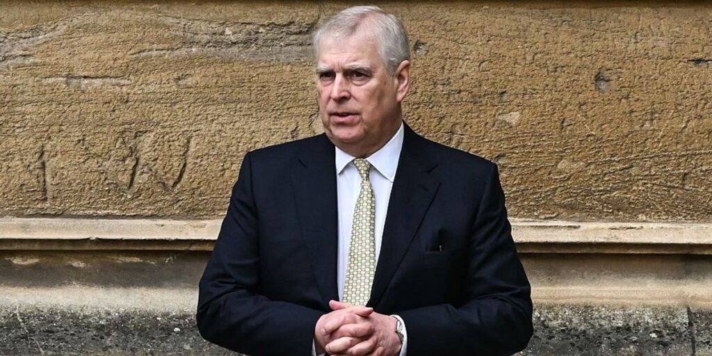 Andrew Mountbatten-Windsor ‘kicking his heels’ as former prince ‘delays’ move from Royal Lodge Andrew Mountbatten-Windsor 'kicking his heels' as former prince 'delays' move from Royal Lodge