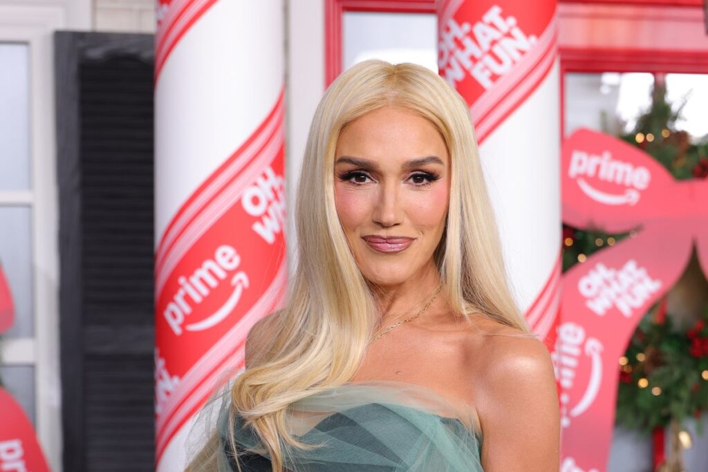 Gwen Stefani receives backlash for promoting ‘anti-abortion’ Catholic app Gwen Stefani receives blowback for promoting ‘anti-abortion’ Catholic app
