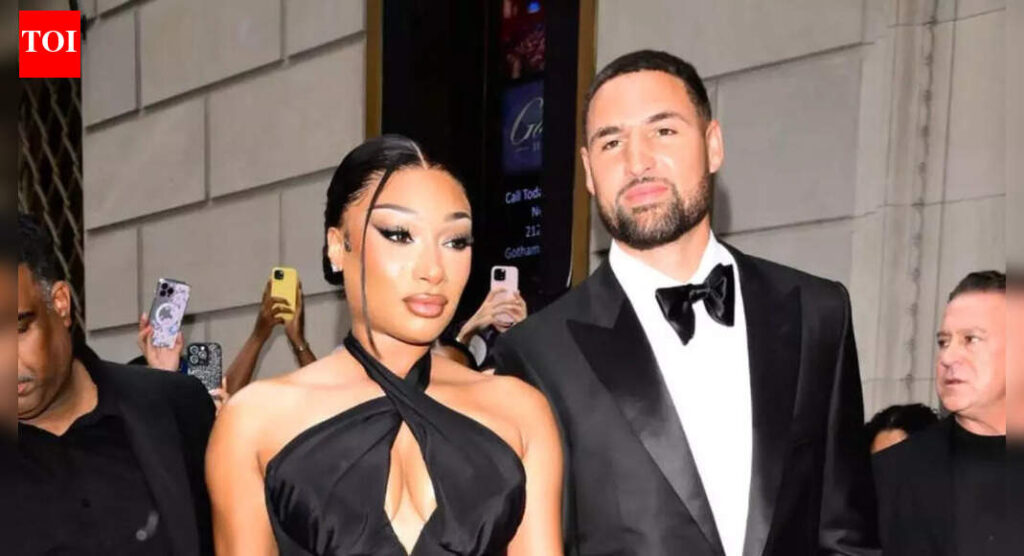 “I aint believing this”- Fans react to shocking cheating claims as Megan Thee Stallion and Klay Thompson breakup rumors go viral | NBA News "I aint believing this"- Fans react to shocking cheating claims as Megan Thee Stallion and Klay Thompson breakup rumors go viral | NBA News