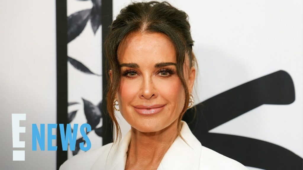 Kyle Richards Confirms Relationship After Mauricio Umansky Separation | E! News