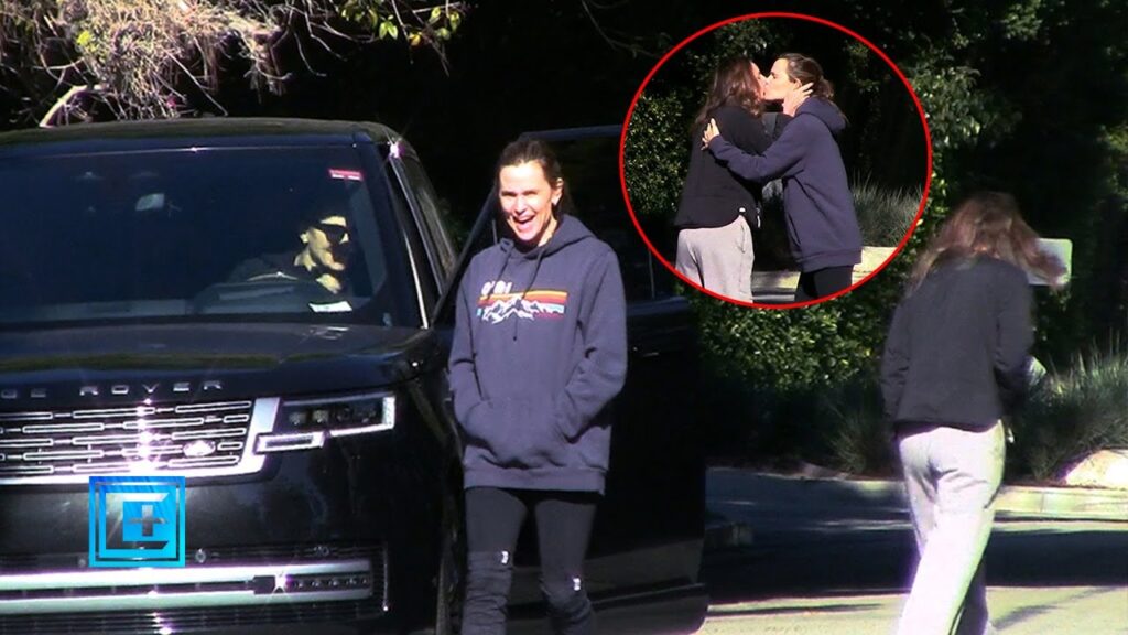 Jennifer Garner was caught on camera kissing a female friend after a casual stroll in LA
