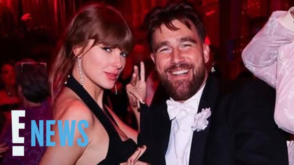Travis Kelce's Love Letter to Taylor Swift Revealed in End of an Era | E! News