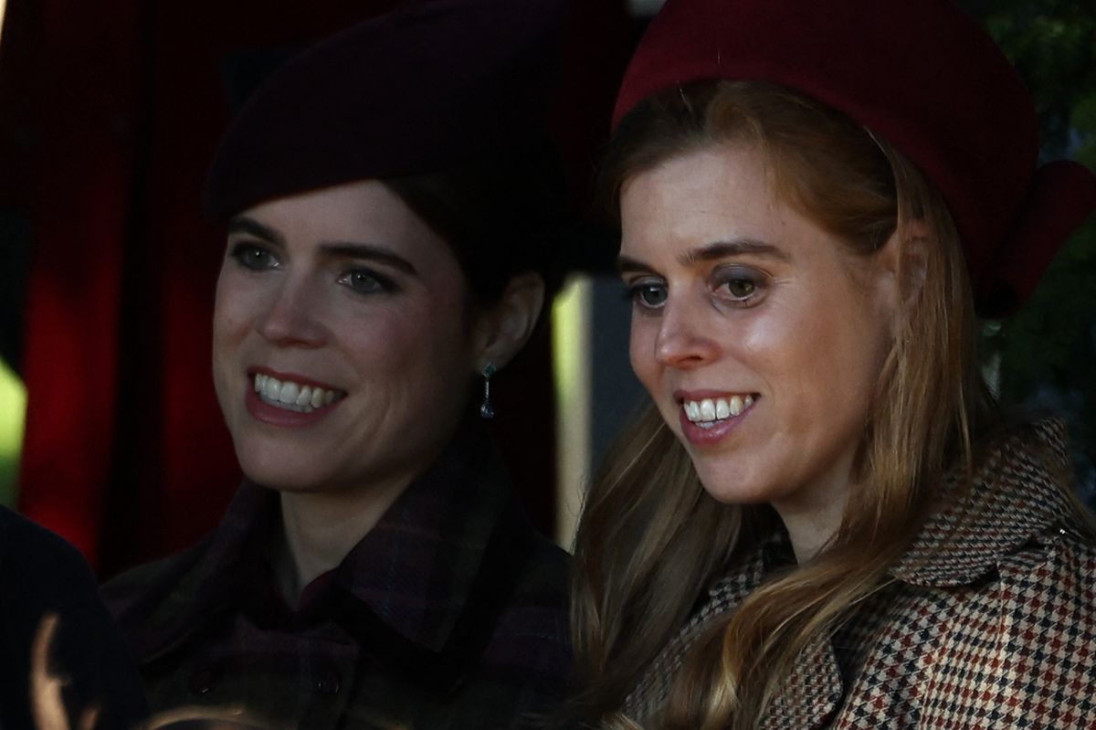 Edoardo Mapelli Mozzi (L), Princess Eugenie (C) and Princess Beatrice at Sandringham