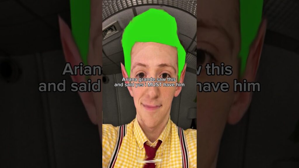 What was she thinking🫩 #funny #arianagrande #ethanslater #ethanslaterdrama #memes #spongebobmusical