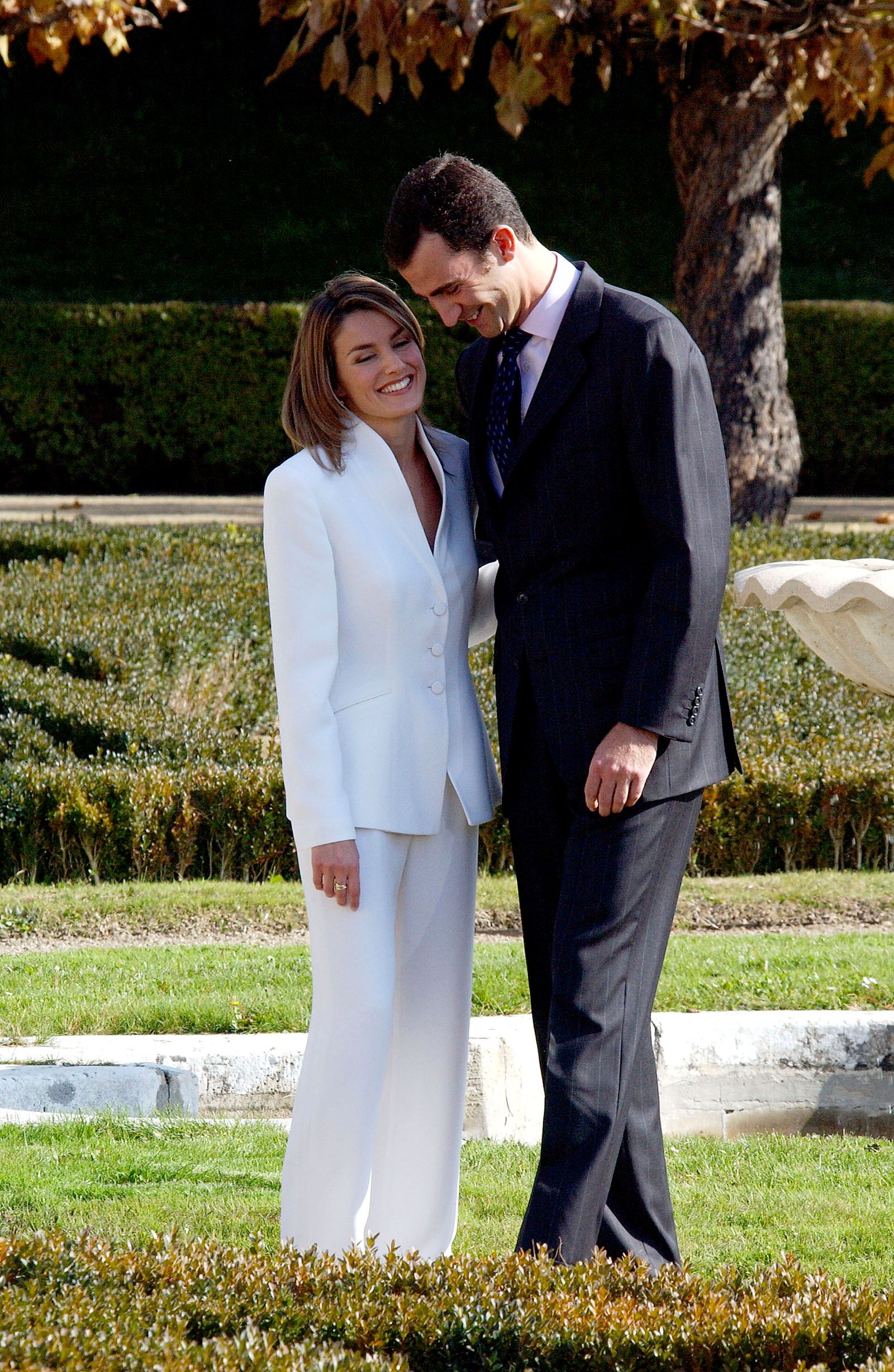 Image may contain Felipe VI of Spain Blazer Clothing Coat Jacket Formal Wear Suit Face Head Person and Photography