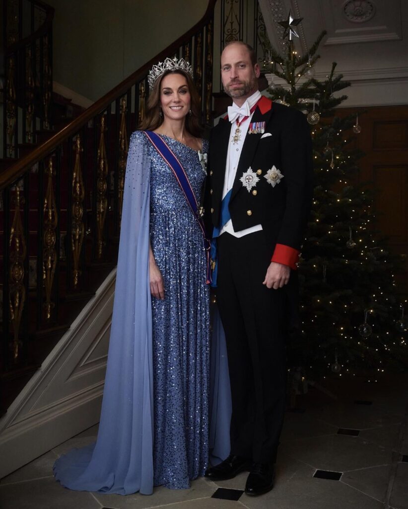 Kensington Palace has released a photo of the Prince and Princess of Wales ahead of the state Banquet tonight
