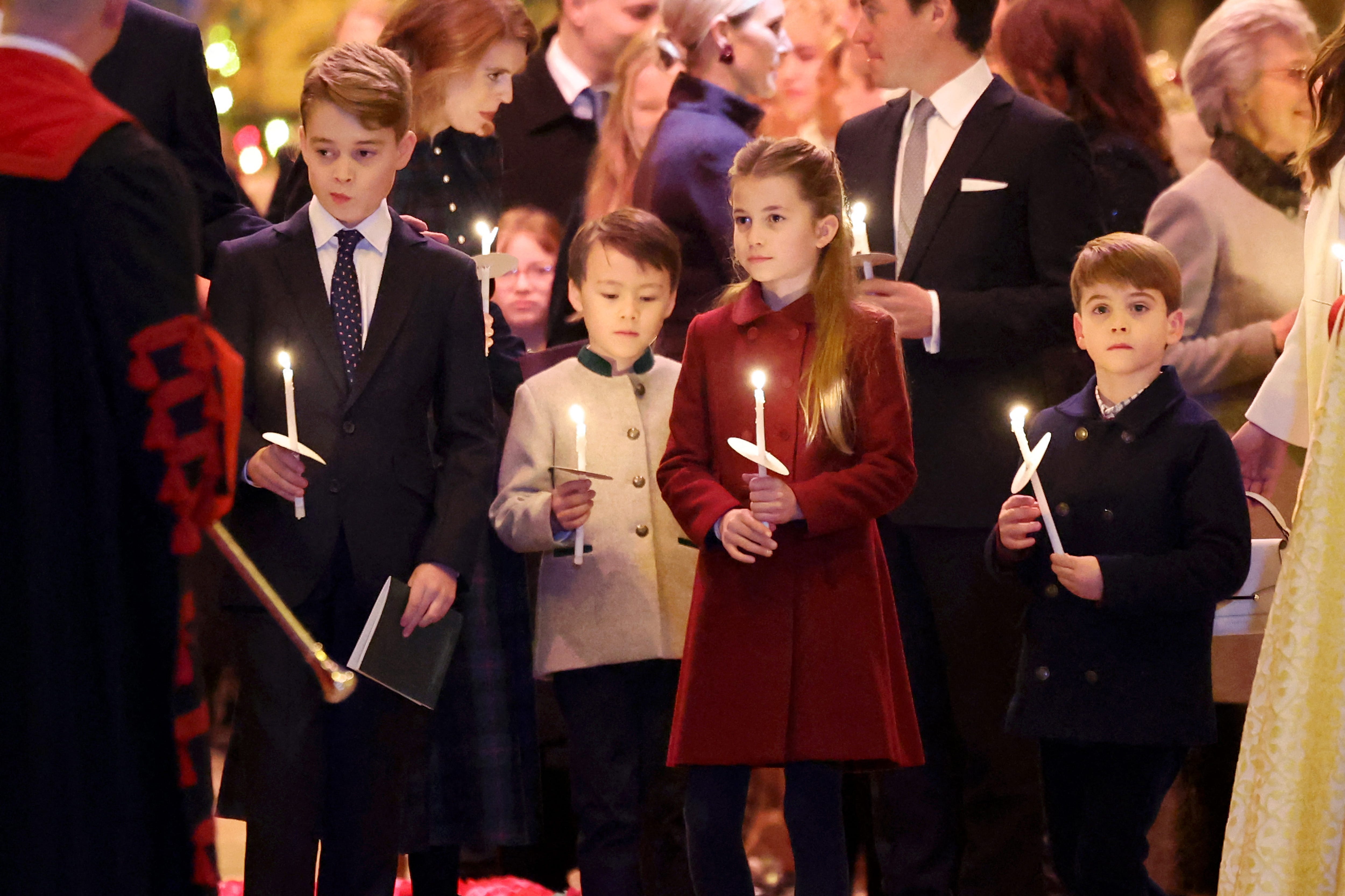 TOPSHOT-BRITAIN-ROYALS-CHRISTMAS