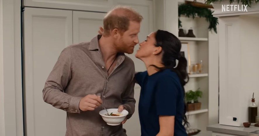 With Love, Meghan holiday celebration still from Netflix