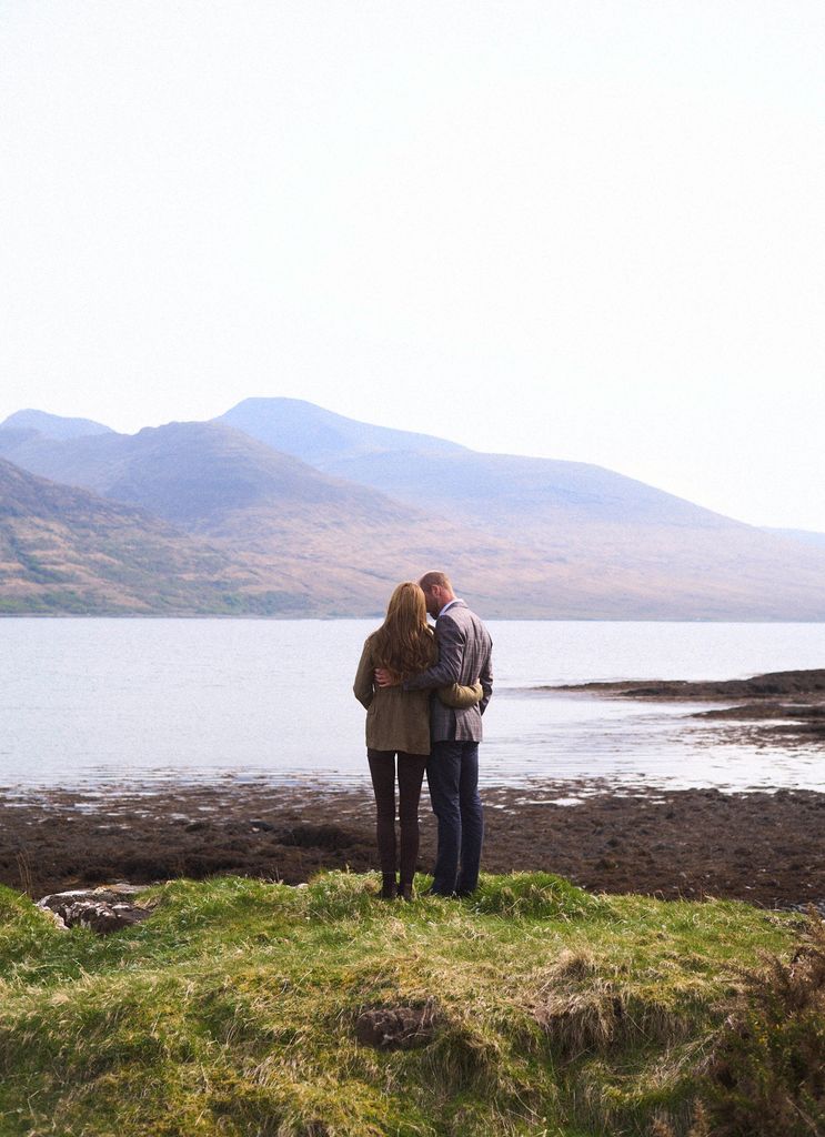 William and Kate posing with arms around each other on Isle of Mull