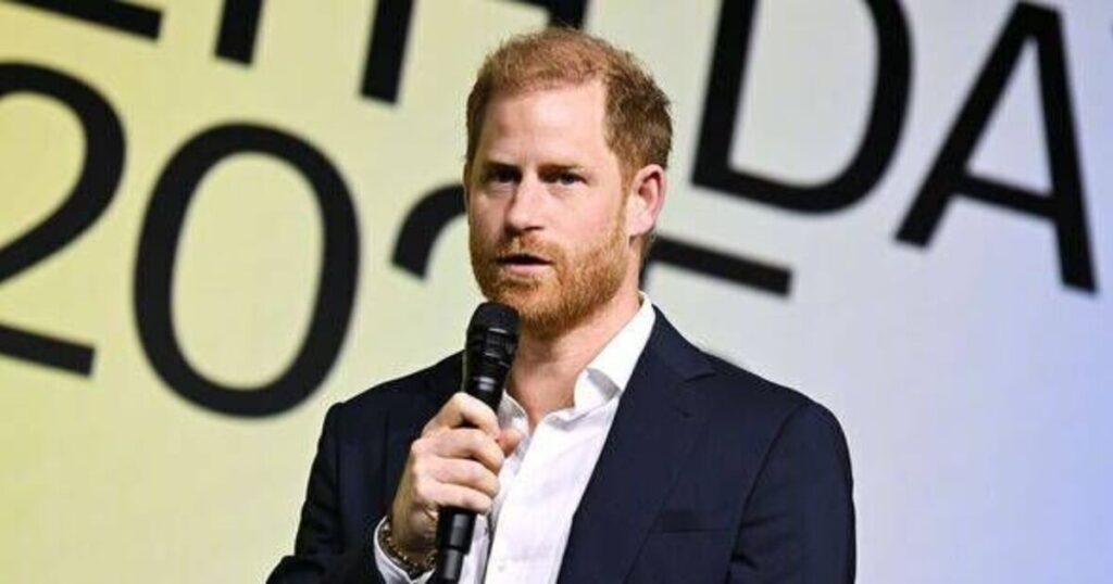 Prince Harry slammed for 'unwise' Trump jokes by royal expert - Celebrity News - Entertainment