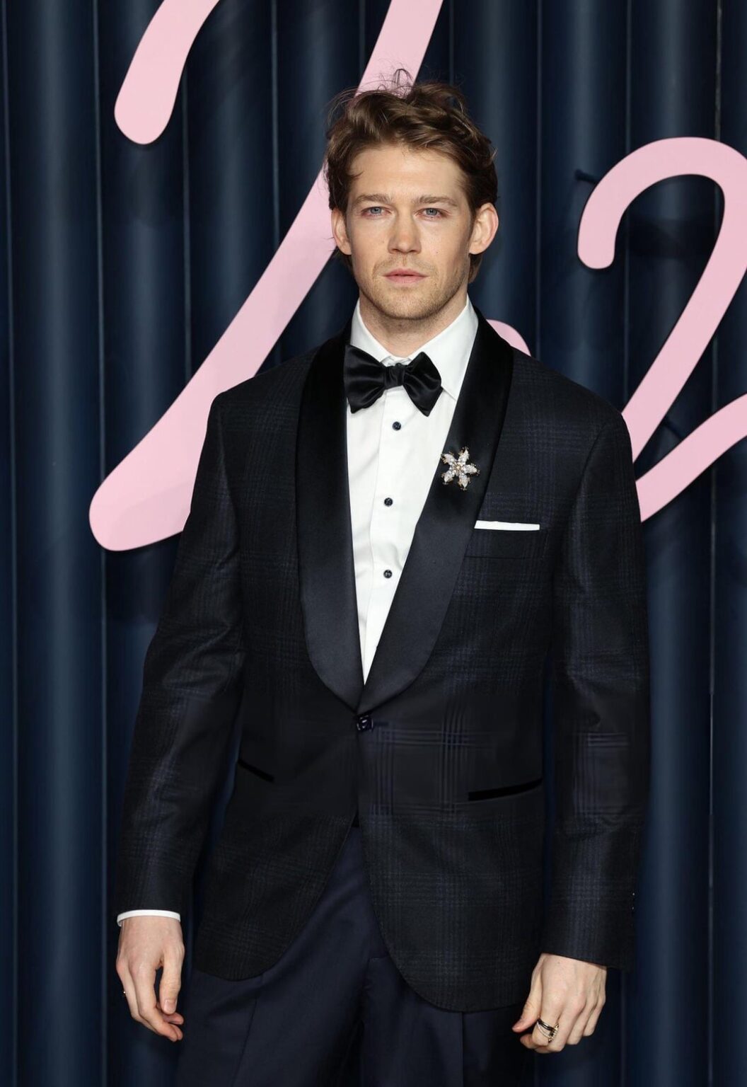 Joe Alwyn in Brunello Cucinelli at The Fashion Awards in London, England. Styled by Rose Forde. (December 1, 2025)