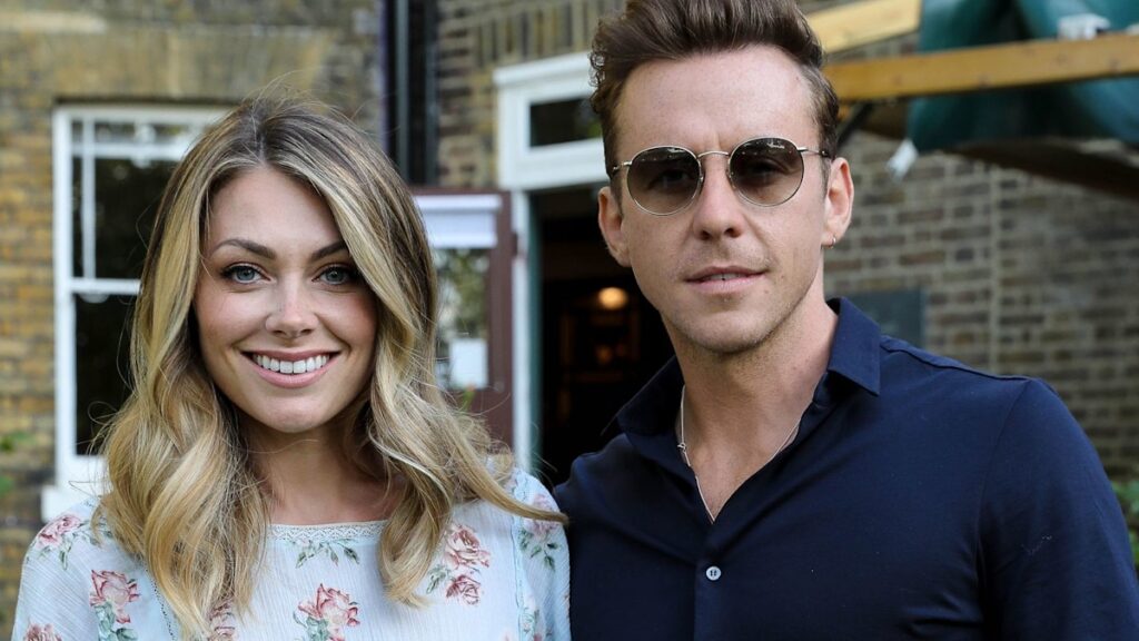Danny Jones sends public message to wife Georgia as he returns to Australia – 10 months after family upheaval Danny Jones sends public message to wife Georgia as he returns to Australia - 10 months after family upheaval
