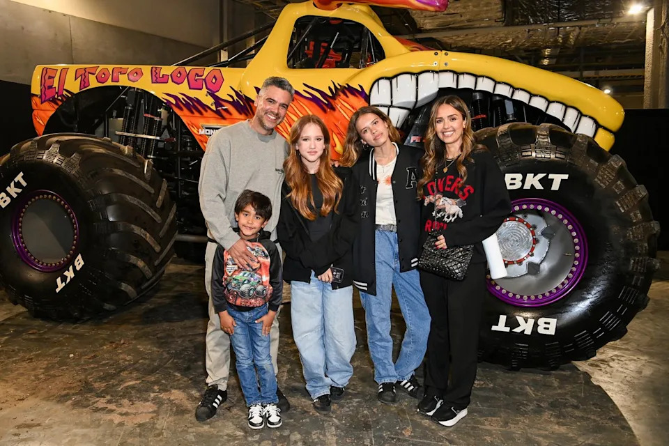 Getty Images Cash Warren and Jessica Alba with their kids, Honor, Haven, and Hayes