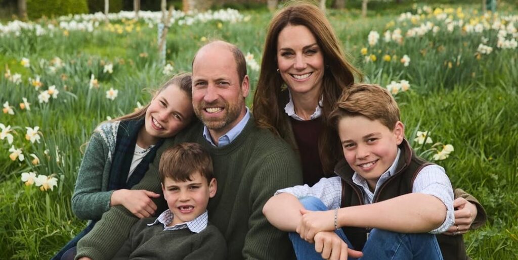 Prince William and Kate Middleton Share 2025 Family Christmas Card