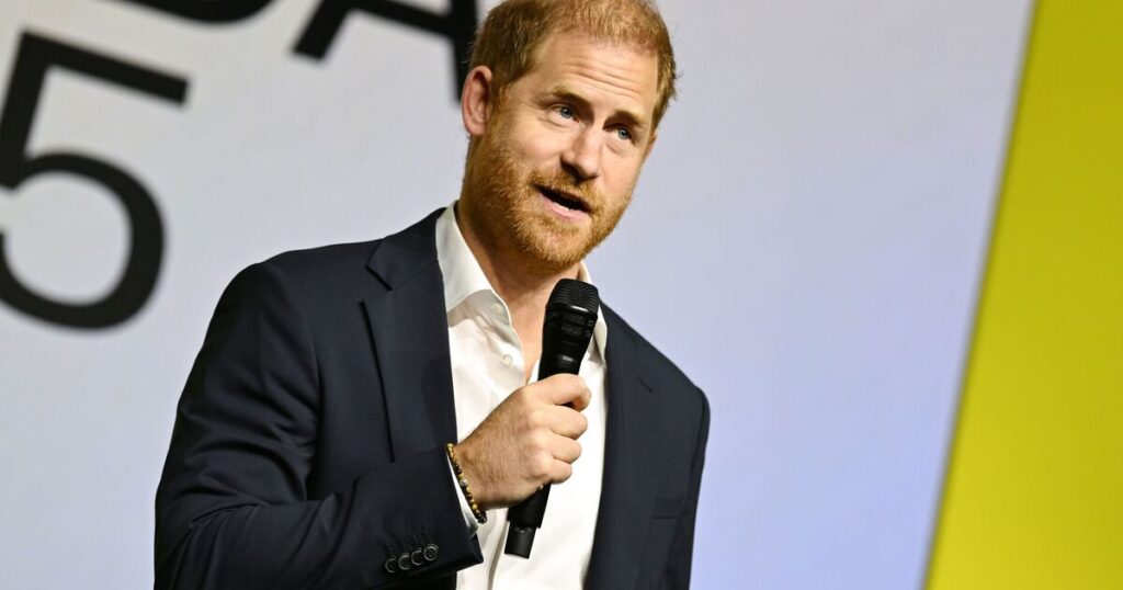 Prince Harry takes swipe at Royal Family and snubs Thomas Markle in huge speech | Royal | News