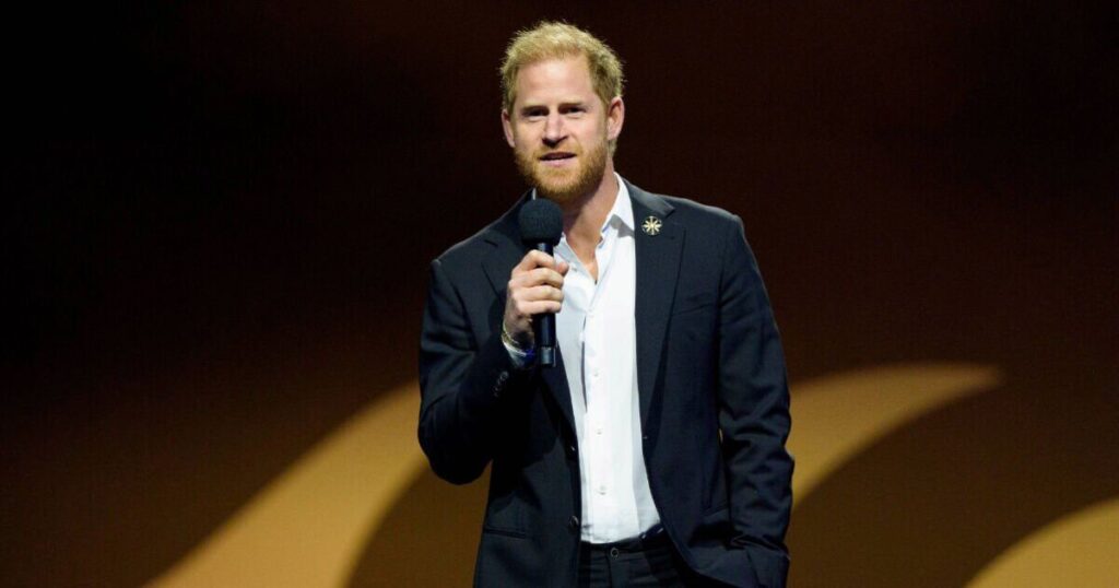 Prince Harry ‘starstruck’ by diva as competition with William ramps up | Royal | News