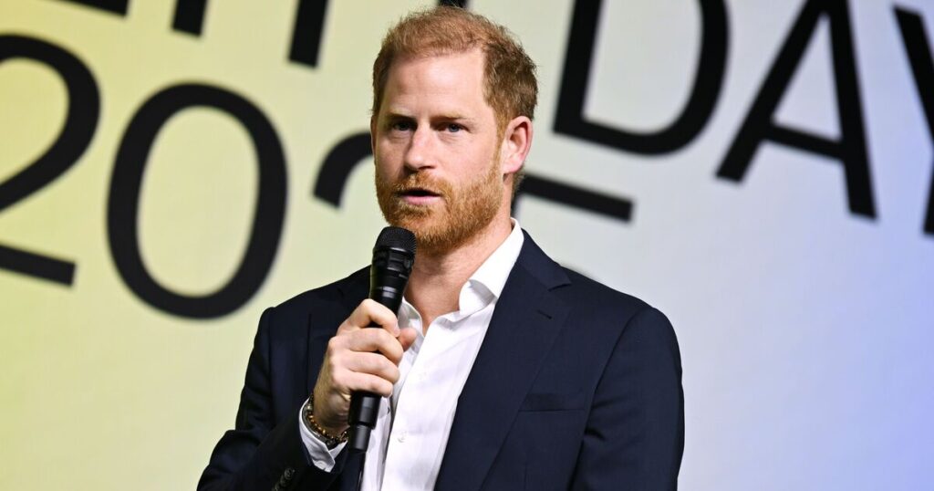 Prince Harry savaged for latest move: 'Not wise!' | Royal | News