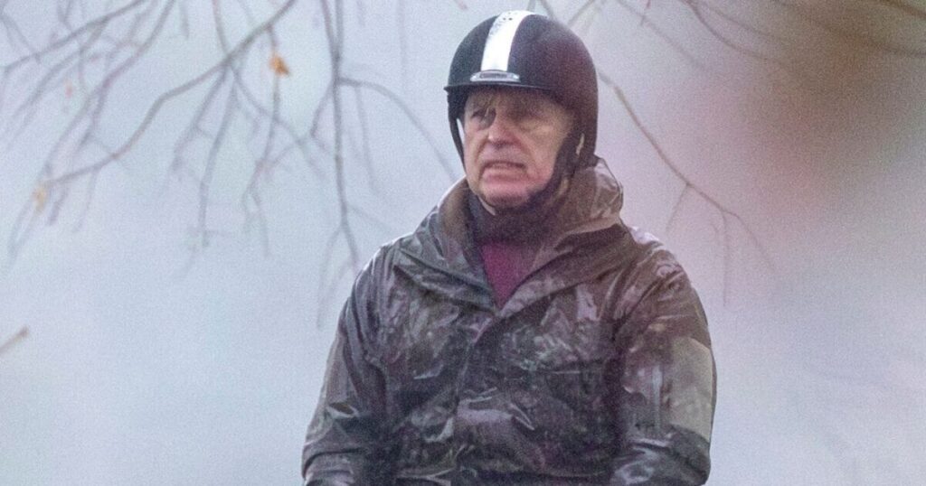 Andrew spotted riding in the rain as royals have Christmas dinner | Royal | News