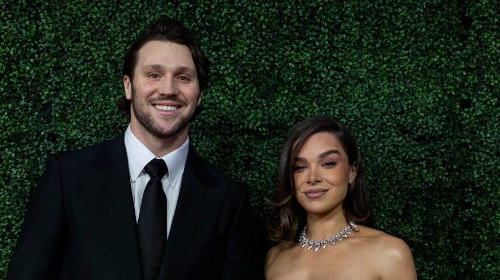 Hailee Steinfeld And Husband Josh Allen Are Expecting Their First Child Together Hailee Steinfeld And Husband Josh Allen Are Expecting Their First Child Together