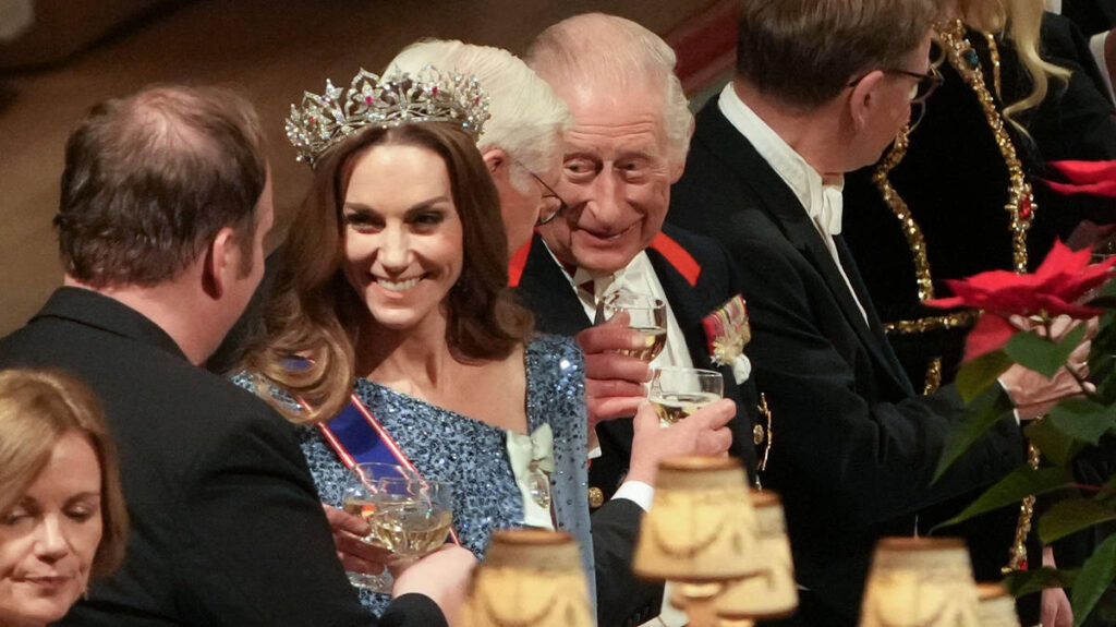 Princess of Wales’s touching tiara tribute as King Charles hosts German President at glittering festive banquet Princess of Wales's touching tiara tribute as King Charles hosts German President at glittering festive banquet